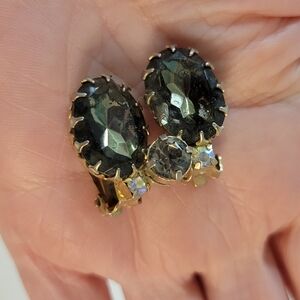 Vintage Tara Grey Crystal Clip On Earrings